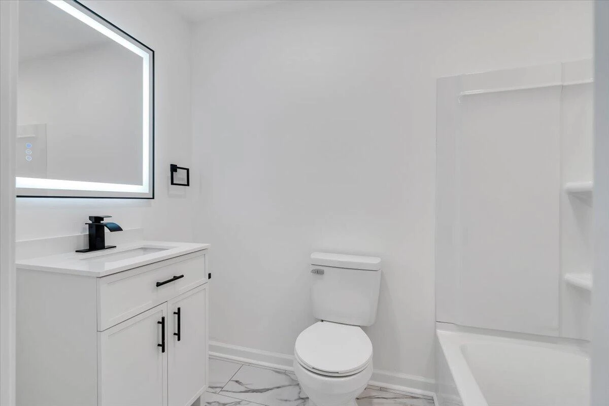1006 Maywood DR - Photo 18