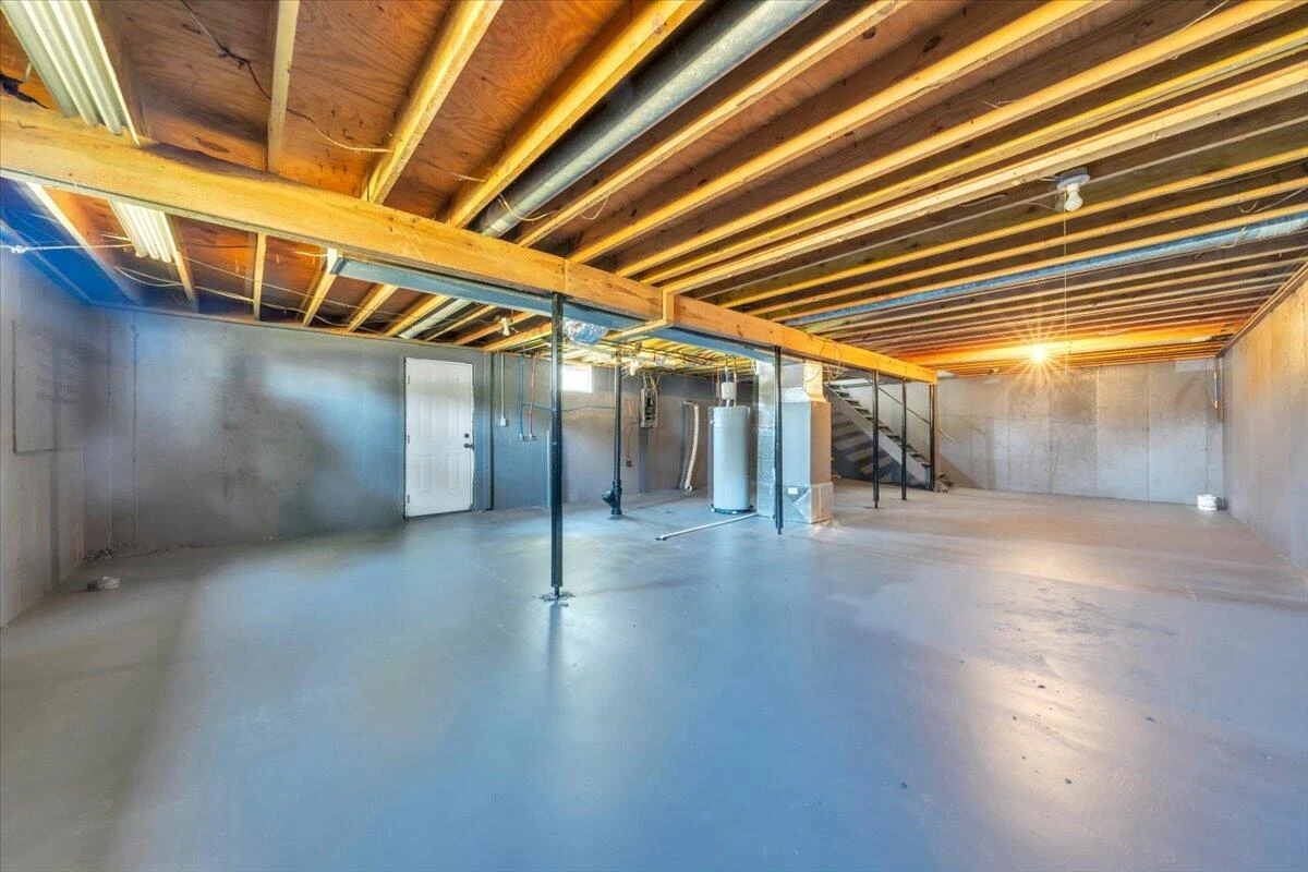 1006 Maywood DR - Photo 22