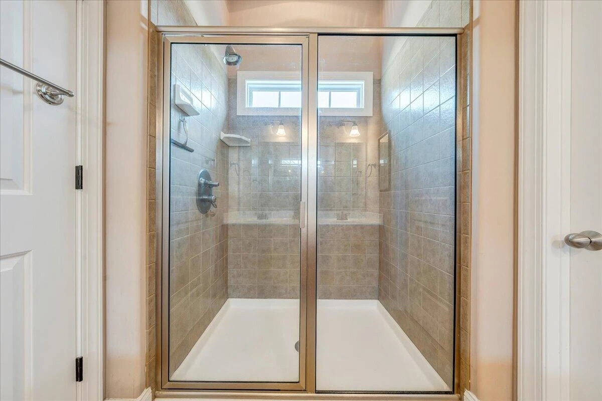 1119 Parkhall RD - Photo 14