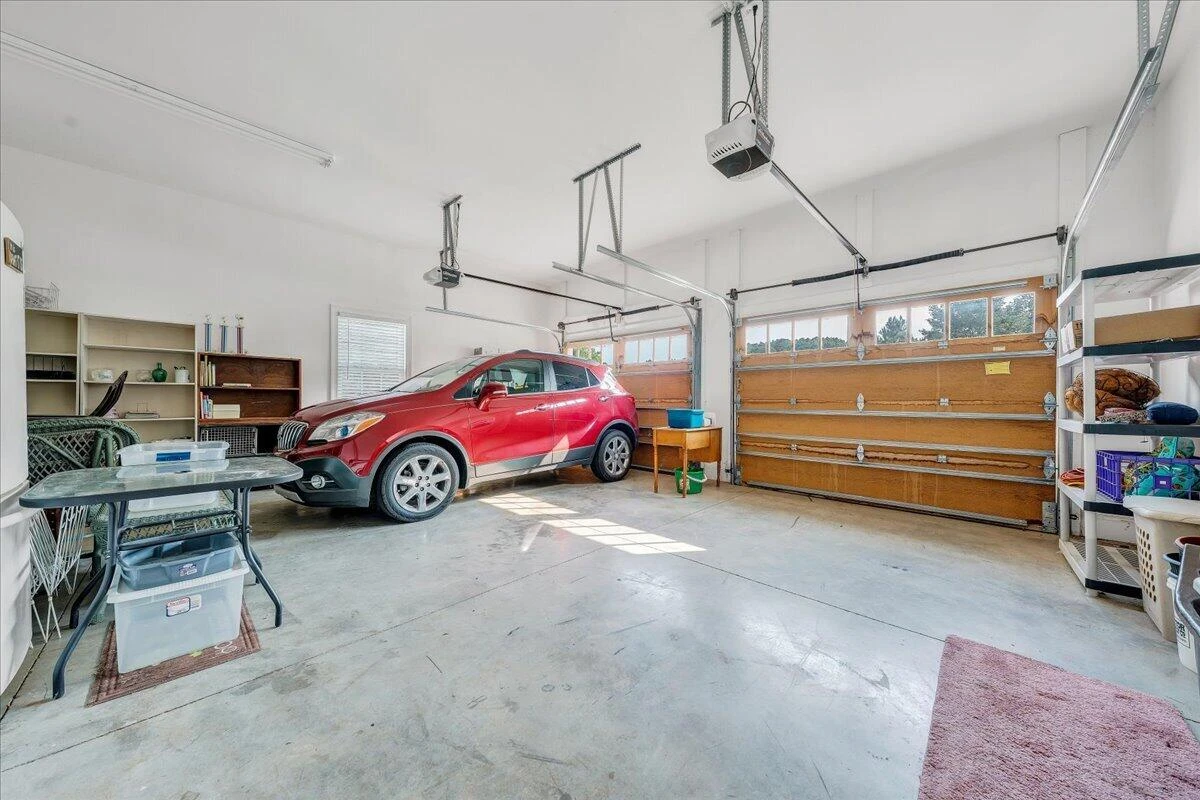 1119 Parkhall RD - Photo 18