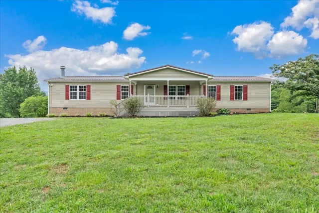 8445 Truevine RD, Glade Hill, VA, 24092