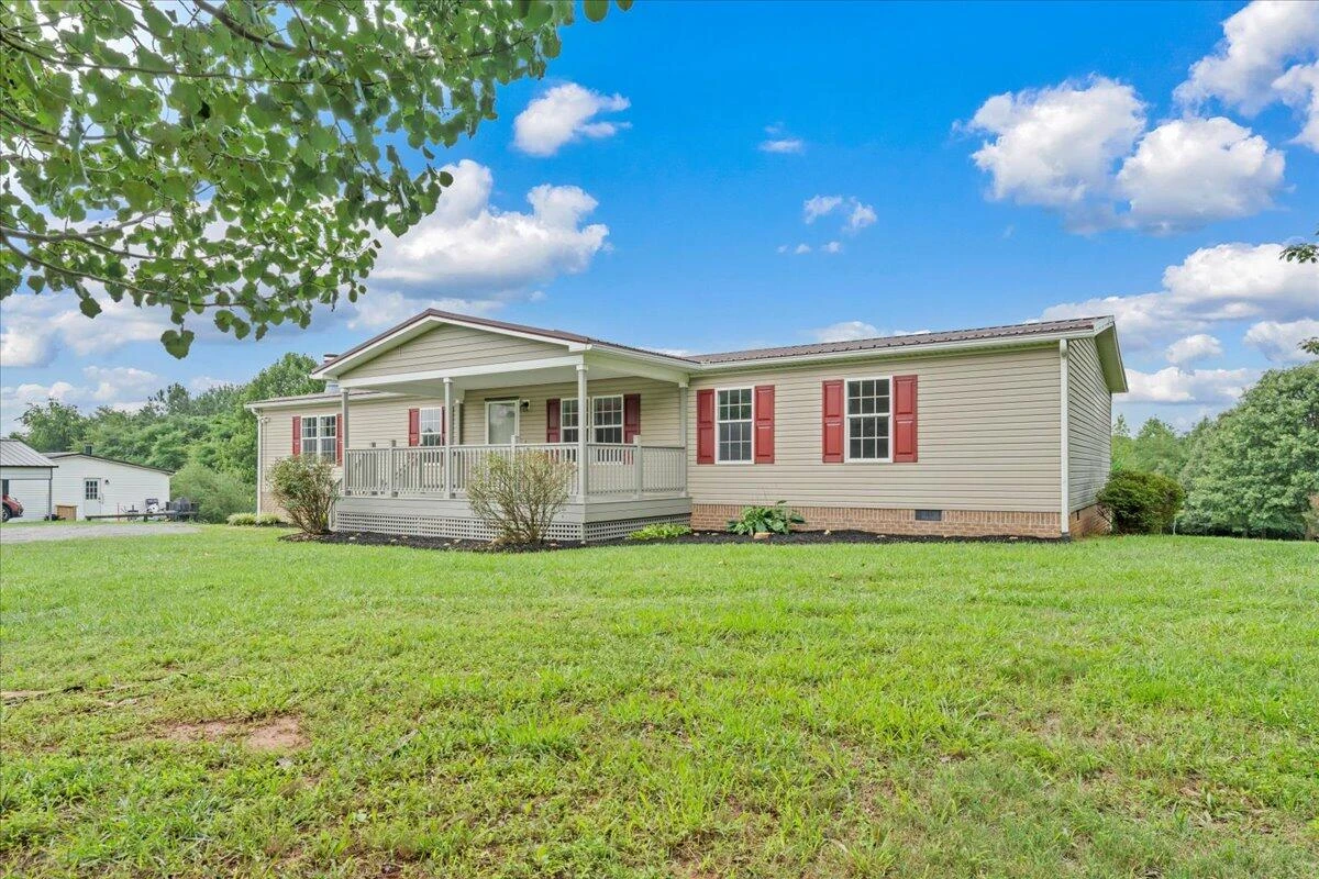 8445 Truevine RD - Photo 2