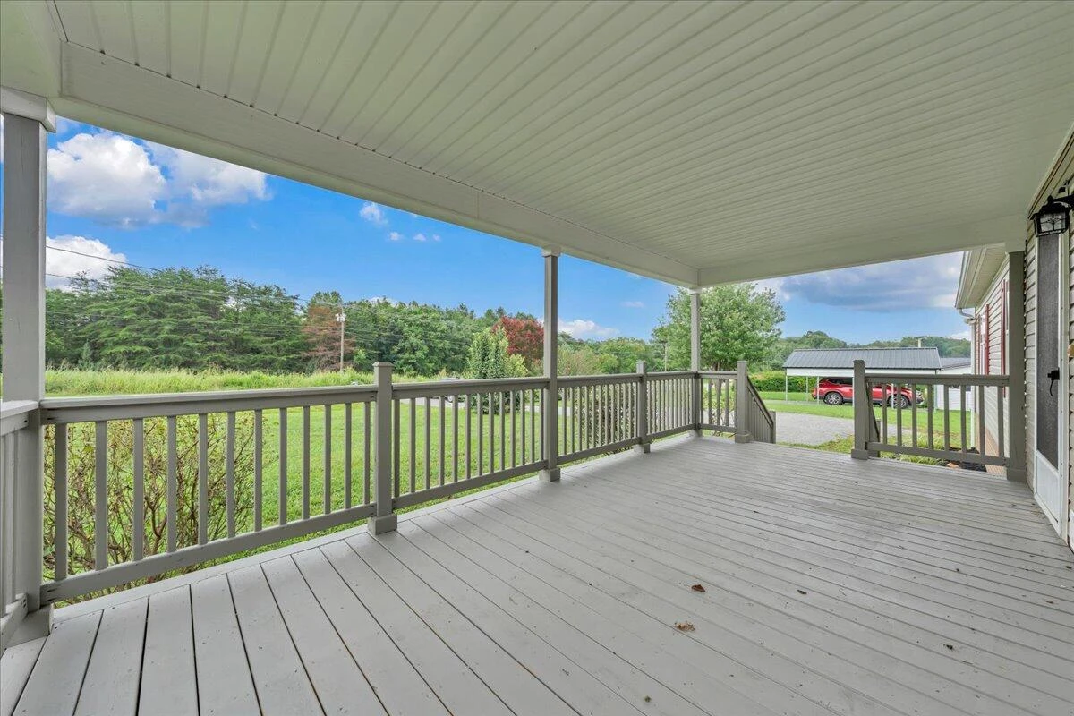 8445 Truevine RD - Photo 4