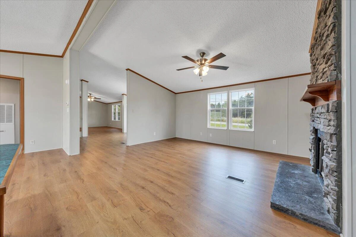 8445 Truevine RD - Photo 15