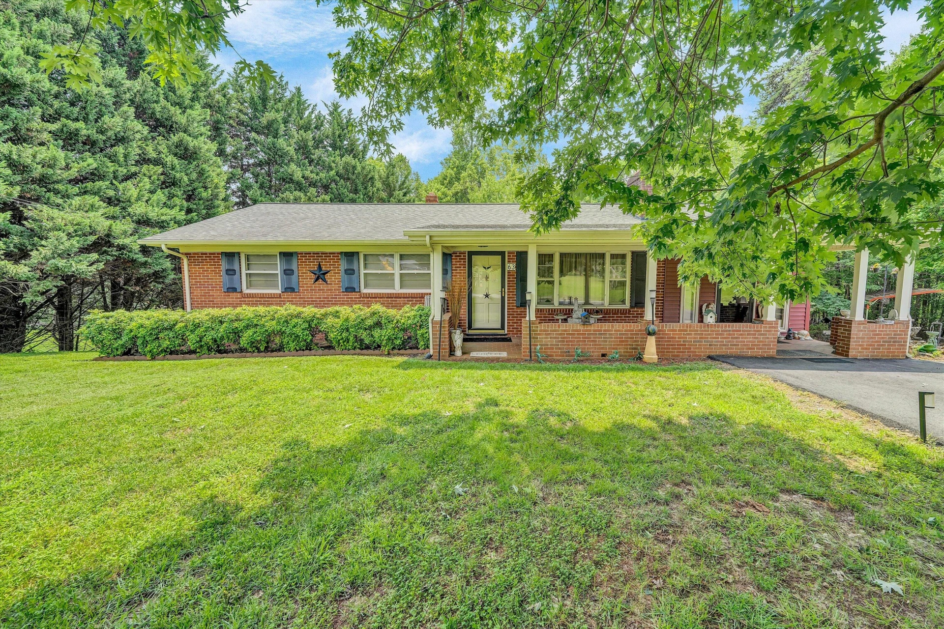 63 Archway RD - Photo 3