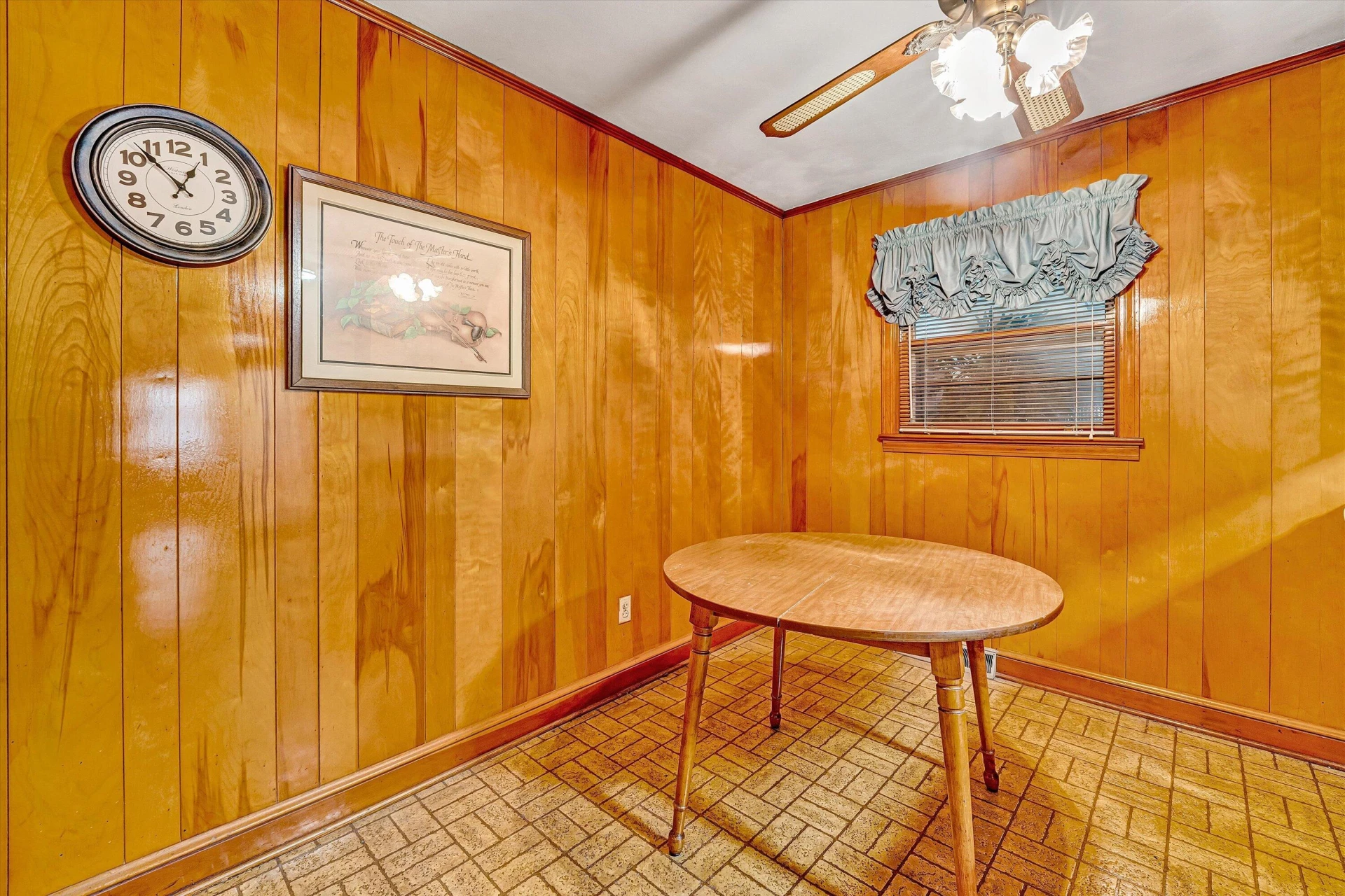 63 Archway RD - Photo 9