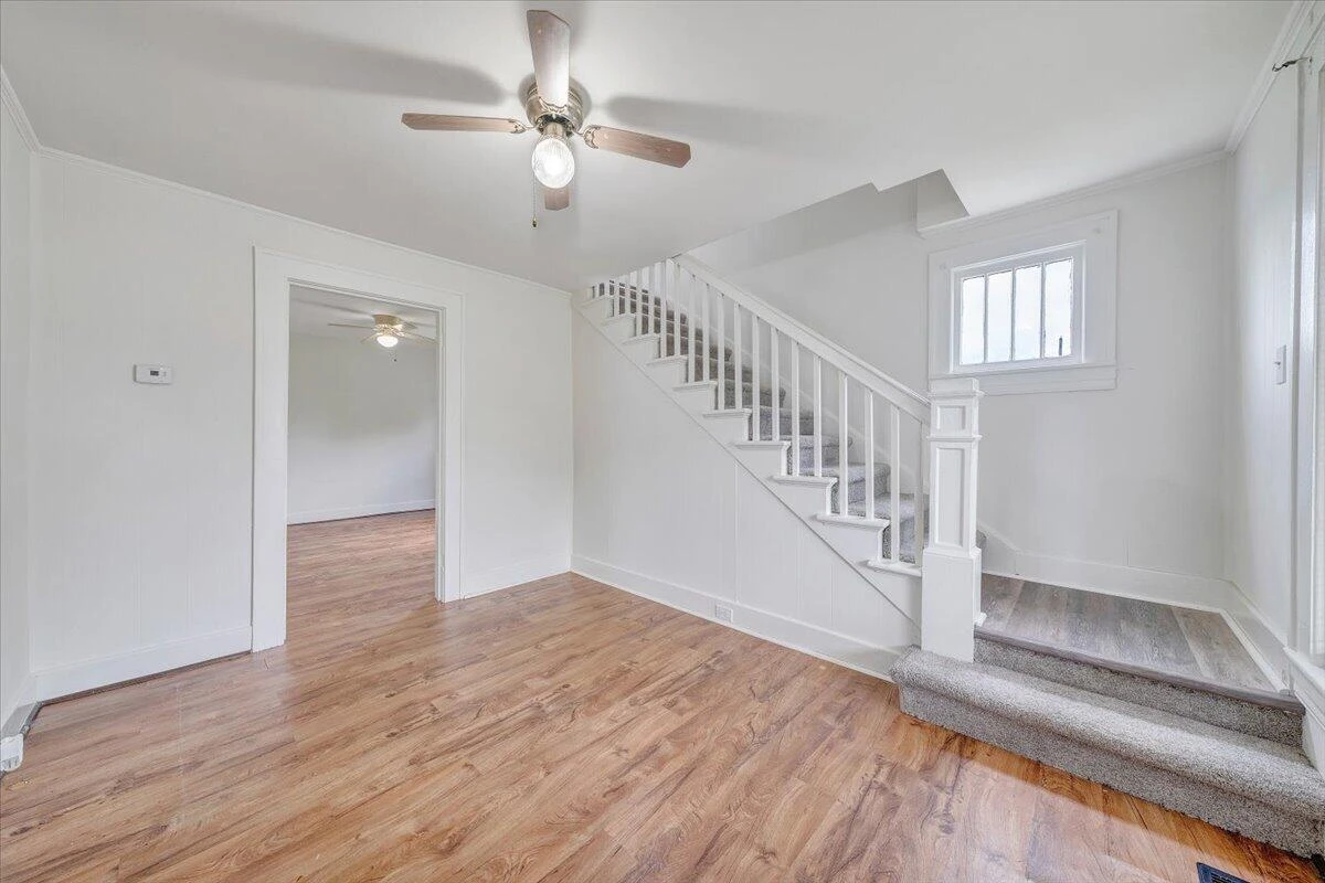 3523 Melcher ST SE - Photo 4