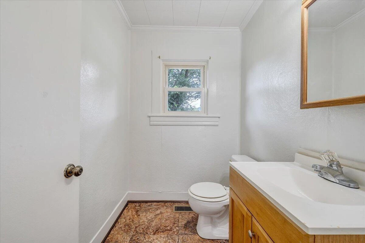 3523 Melcher ST SE - Photo 15