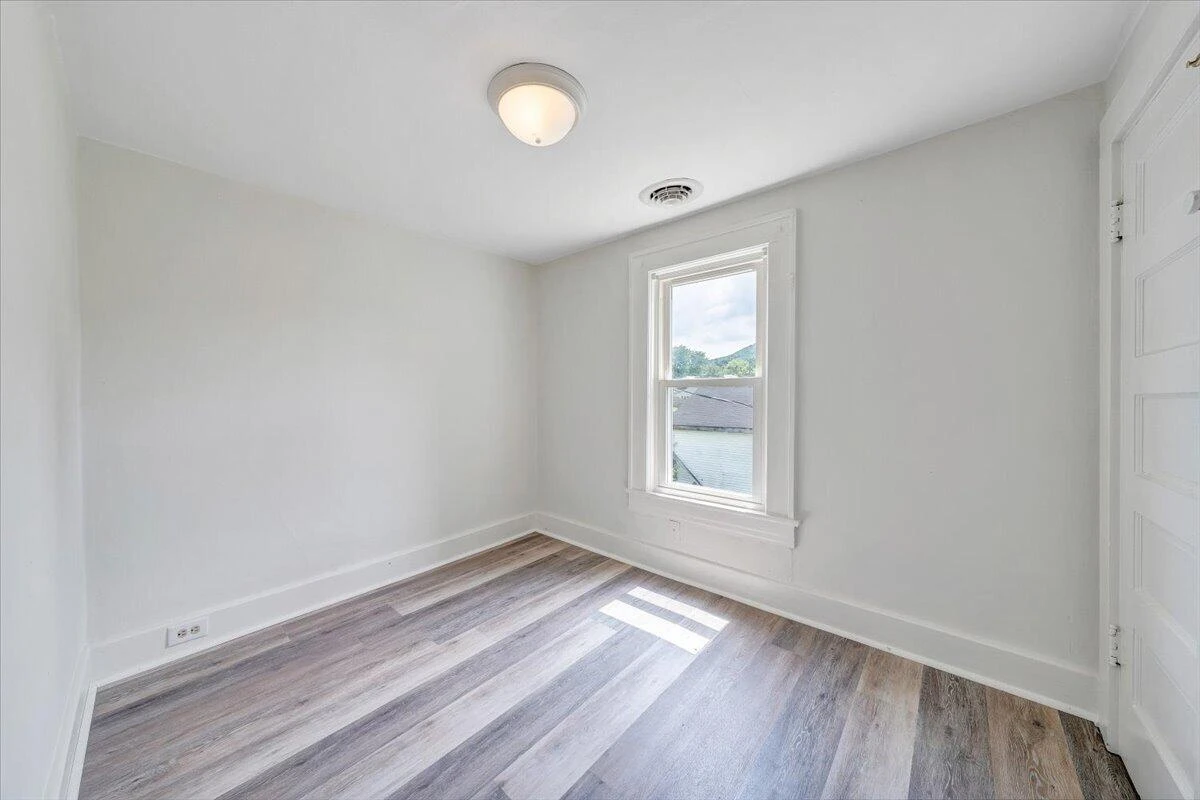 3523 Melcher ST SE - Photo 20