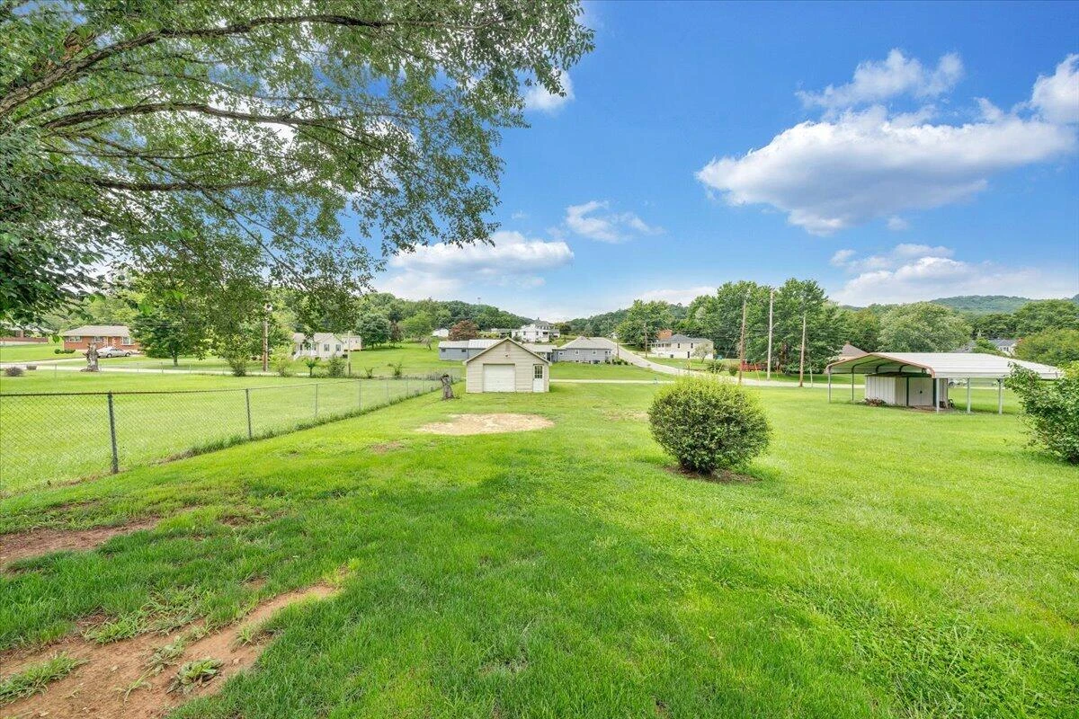 3523 Melcher ST SE - Photo 24