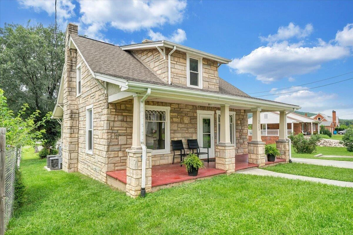 3523 Melcher ST SE - Photo 31