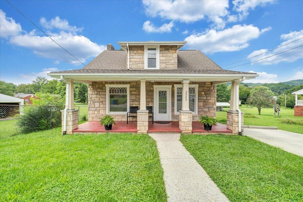 3523 Melcher ST SE - Photo 33