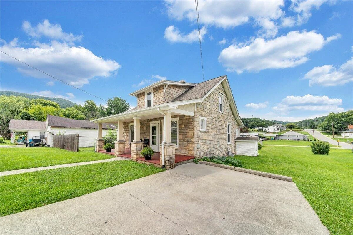 3523 Melcher ST SE - Photo 36