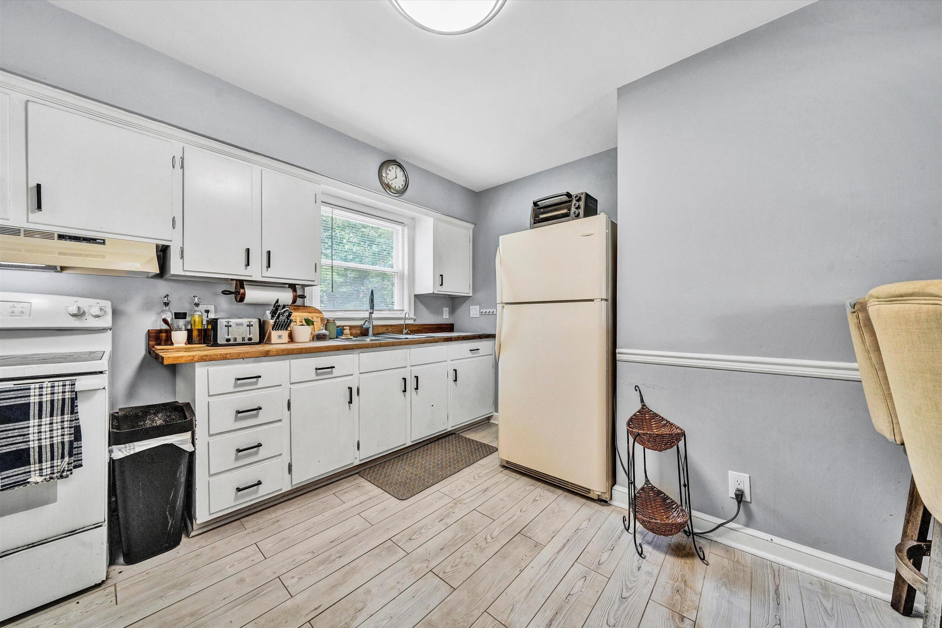 2017 Meadowbrook RD NW - Photo 5