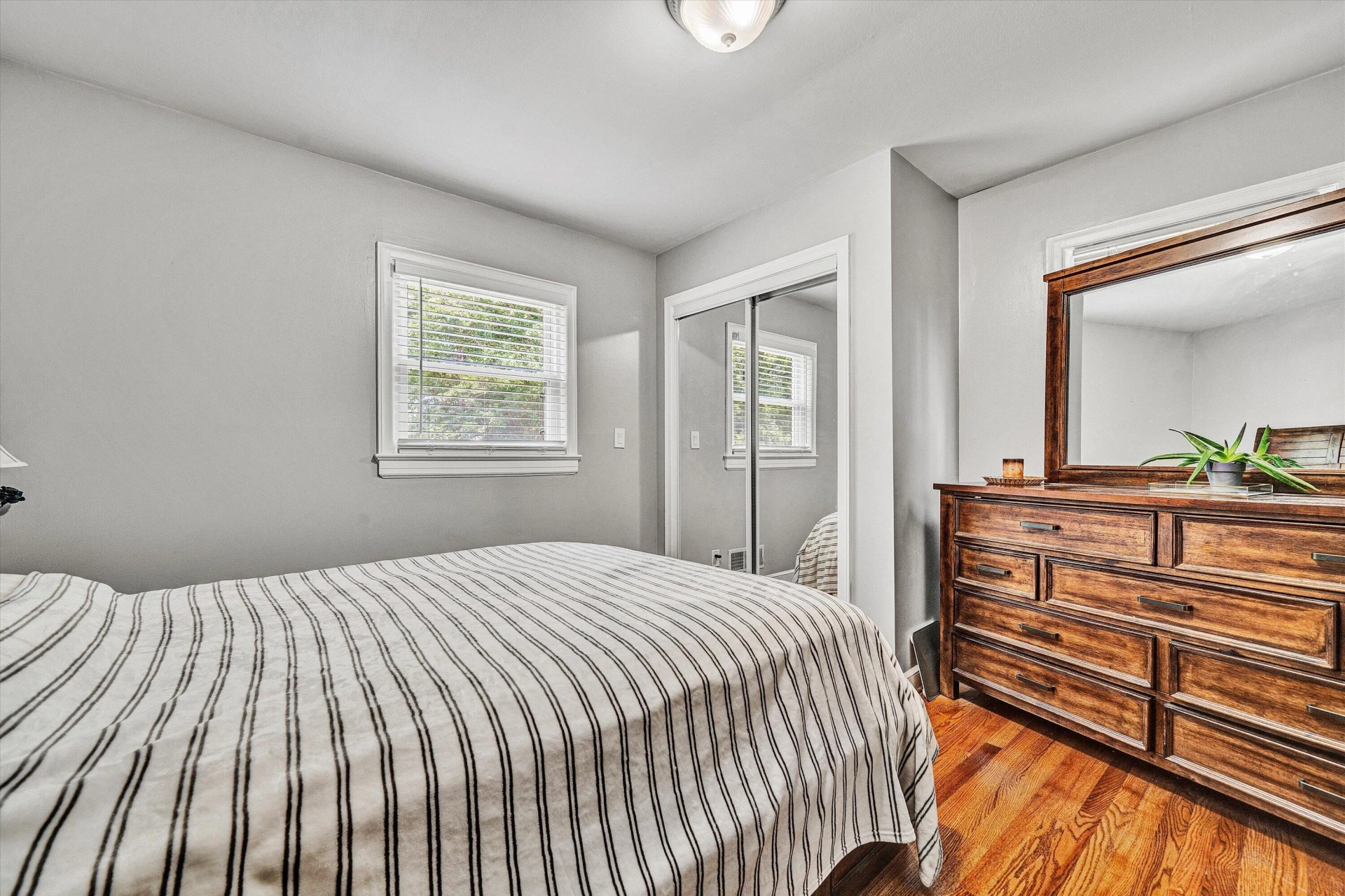 2017 Meadowbrook RD NW - Photo 10