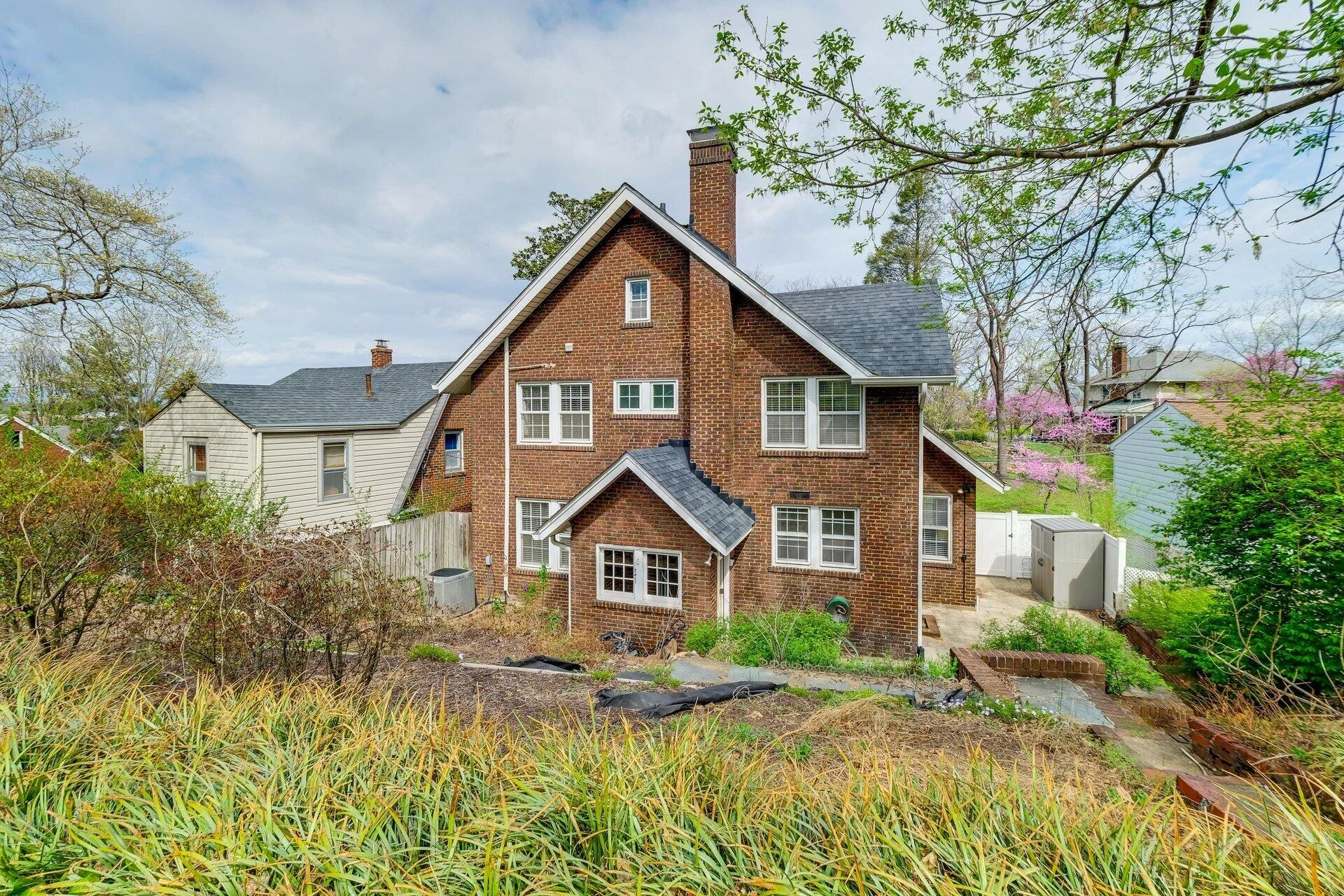 1242 Laurel ST SE - Photo 4