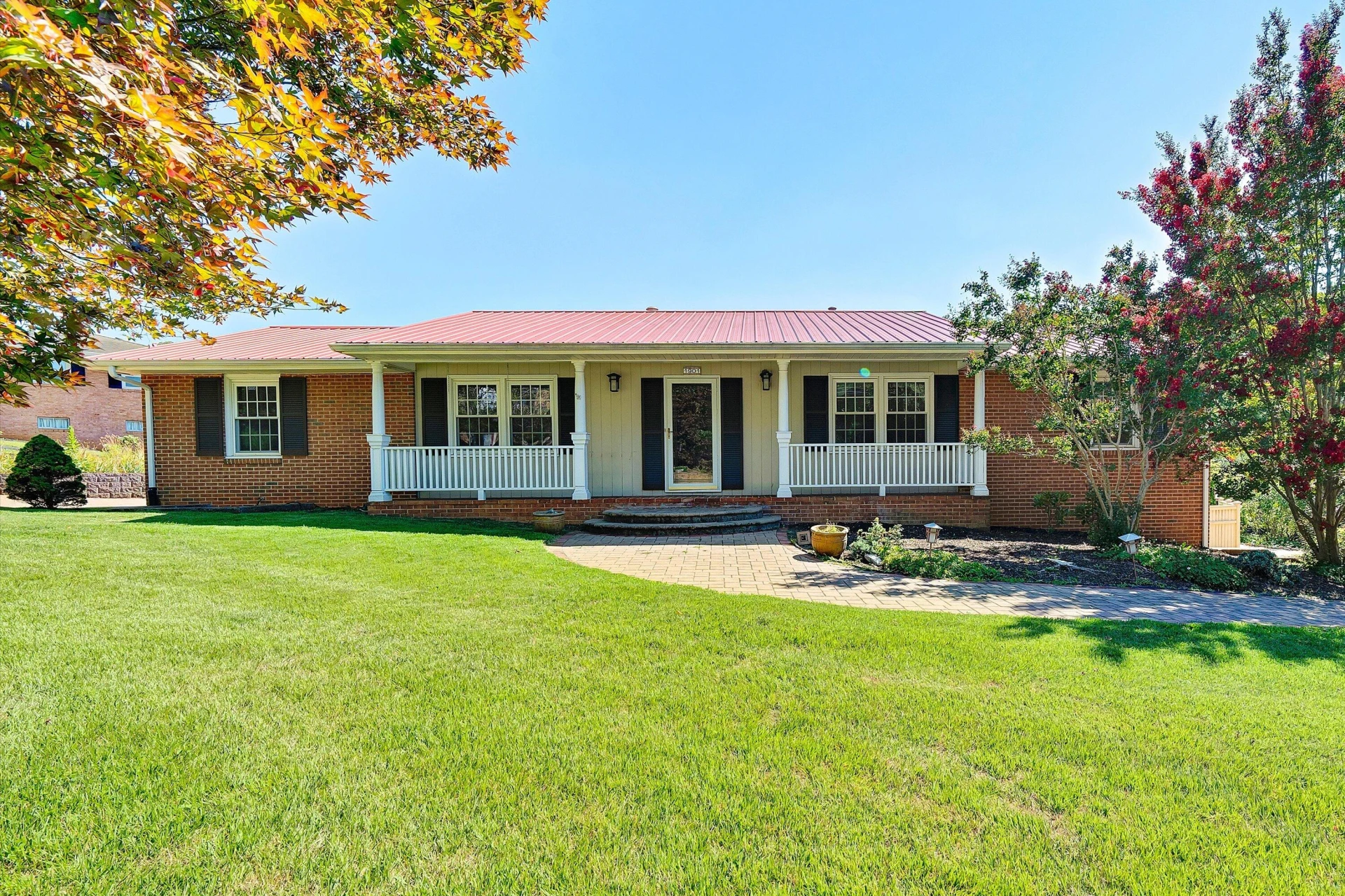 1901 McVitty RD