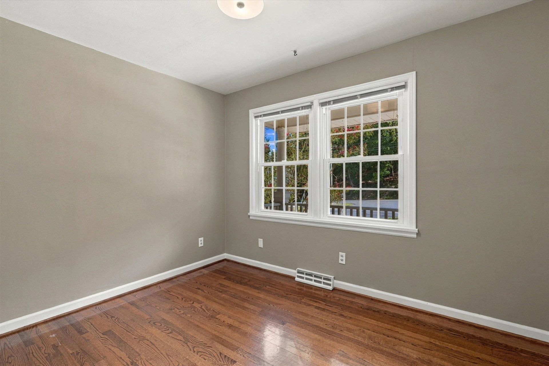 1901 McVitty RD - Photo 19