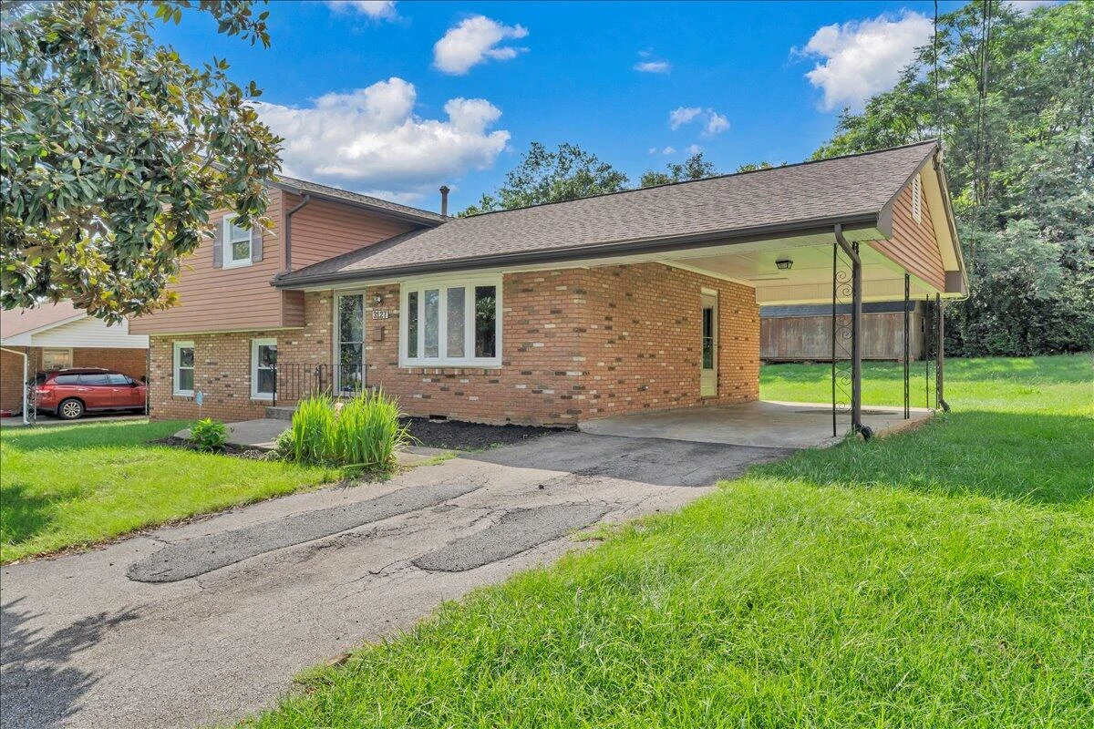 3127 Kershaw RD NW - Photo 28