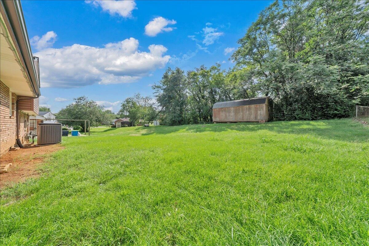 3127 Kershaw RD NW - Photo 33