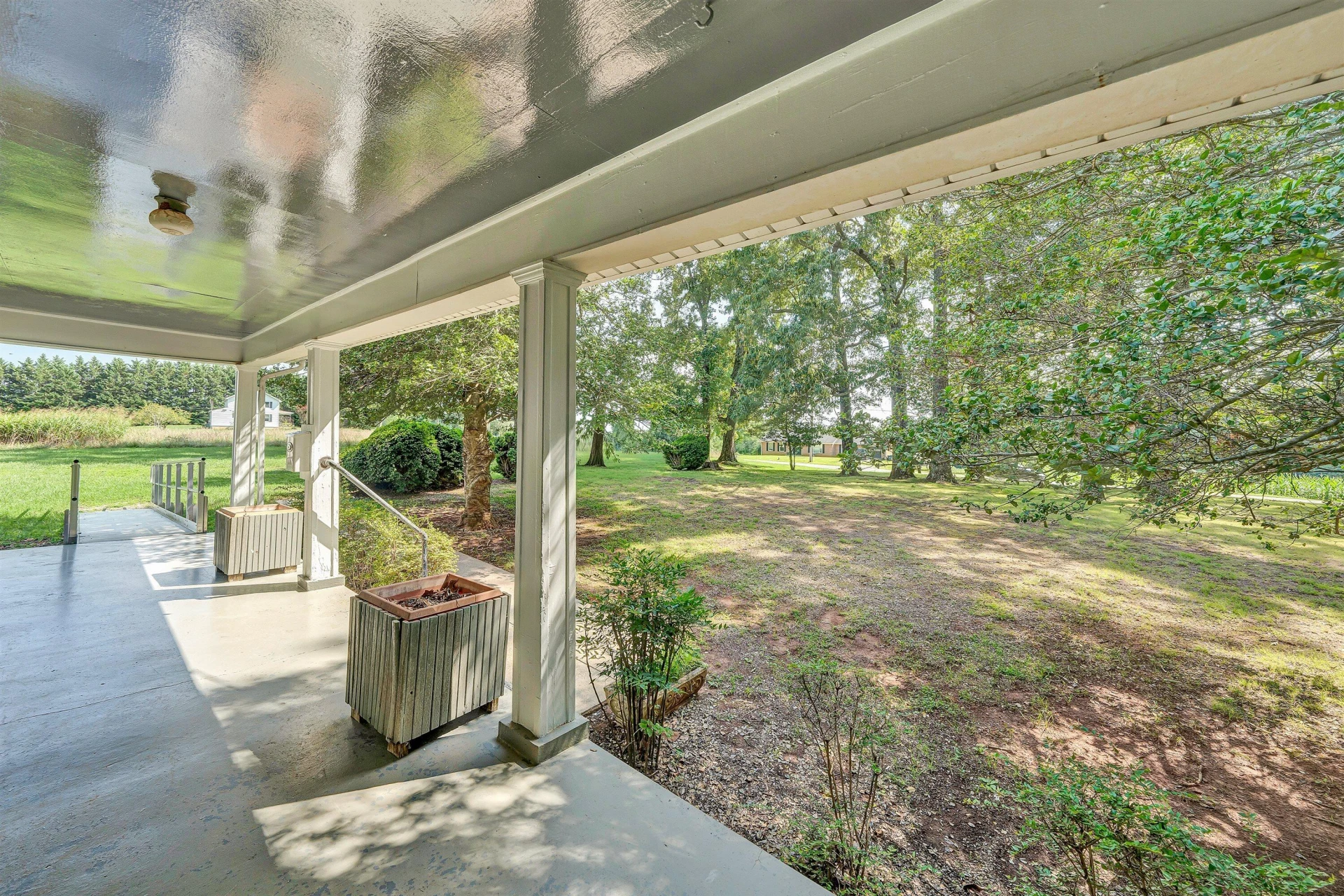 6258 Grassy Hill RD - Photo 3