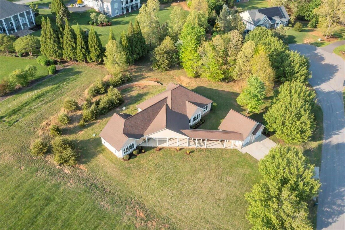 537 Calypso RD - Photo 6