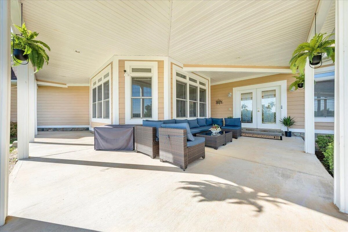 537 Calypso RD - Photo 40