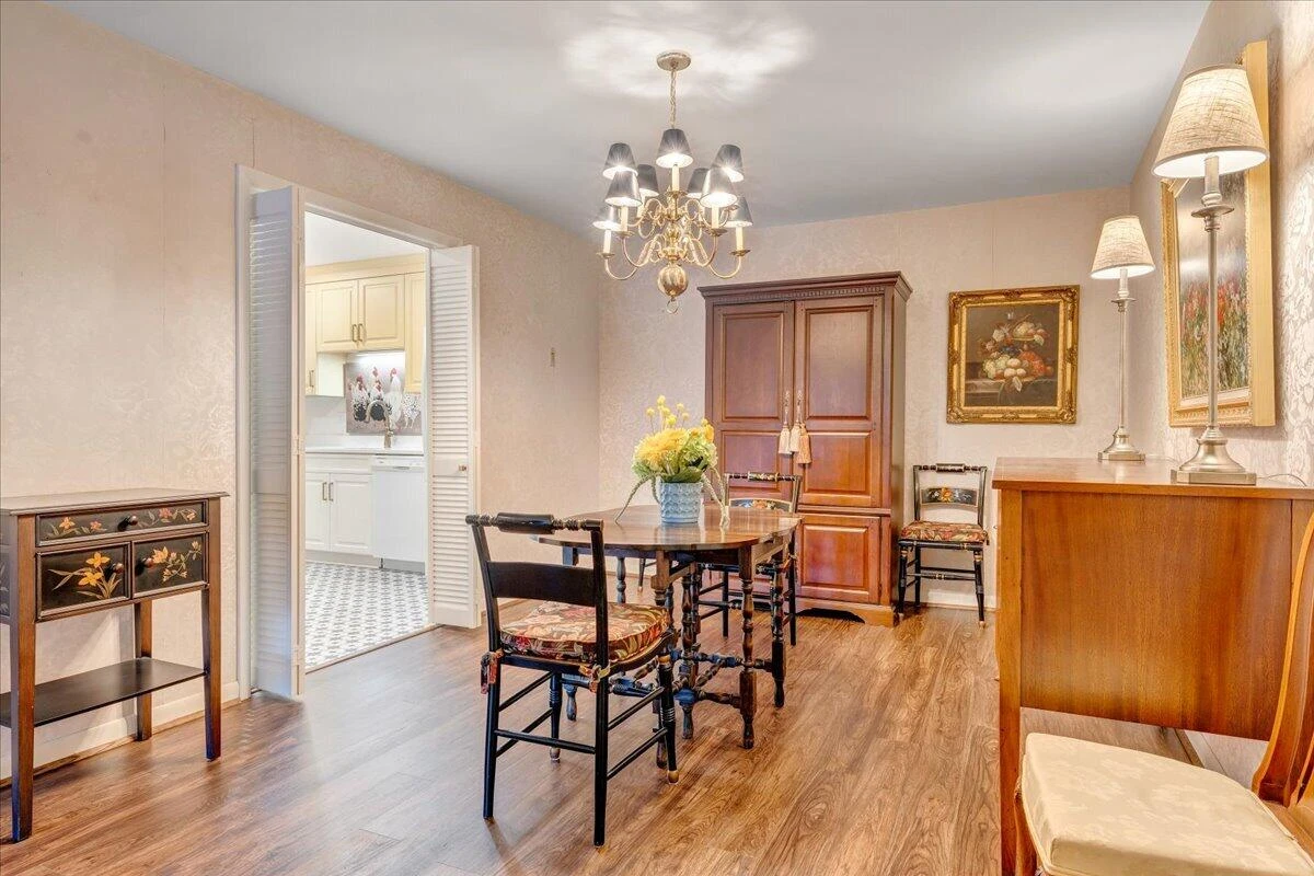 2151 Broadway AVE SW ##16 - Photo 7