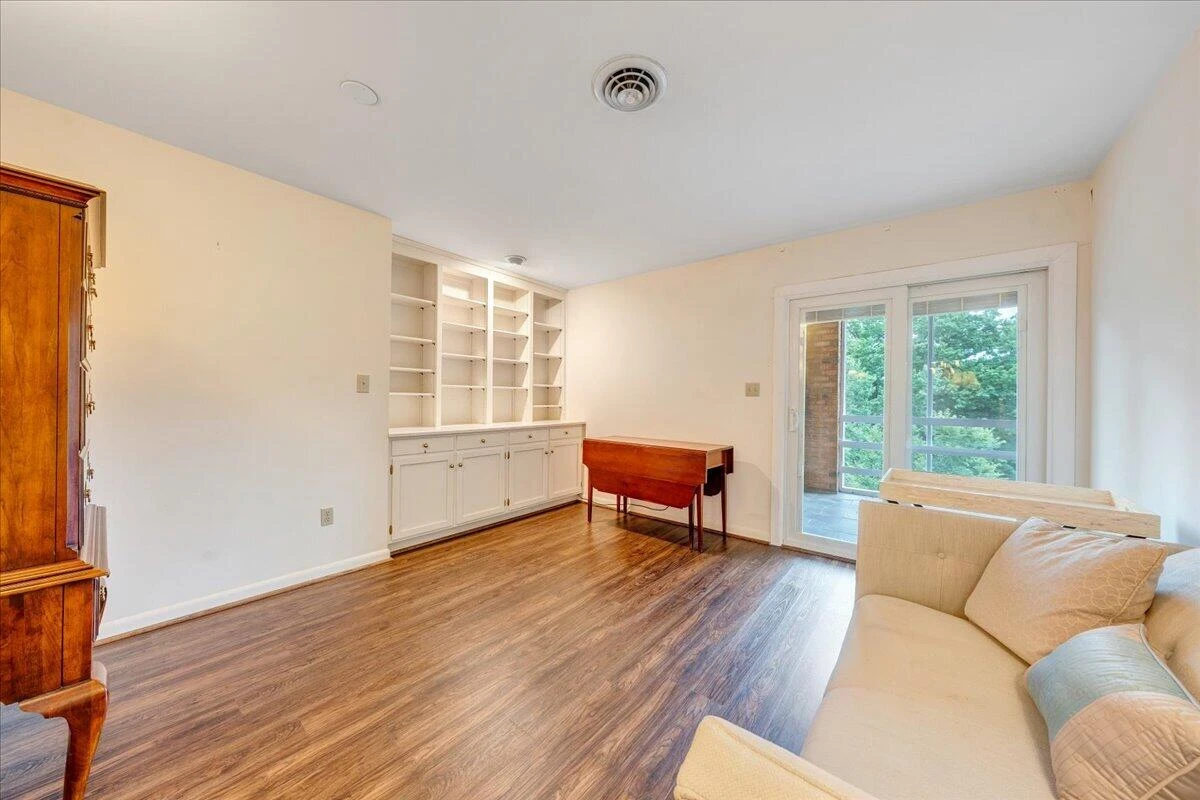 2151 Broadway AVE SW ##16 - Photo 12