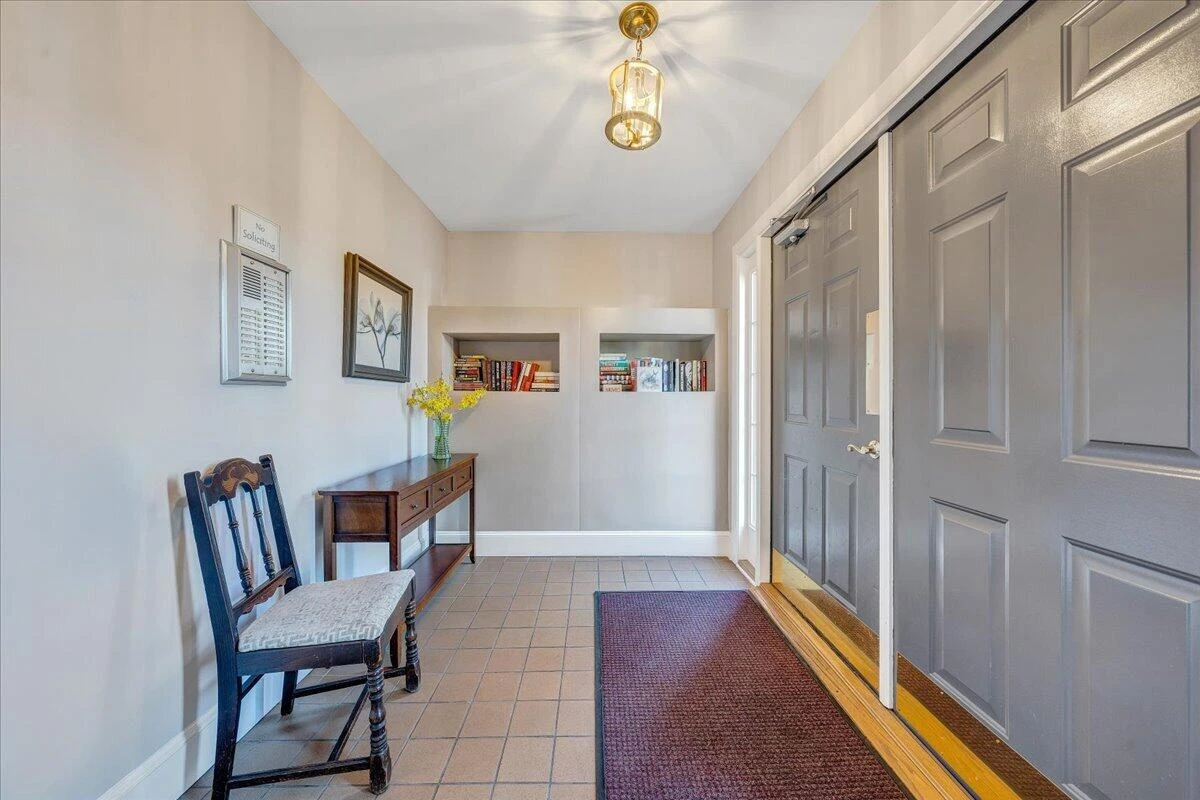 2151 Broadway AVE SW ##16 - Photo 34