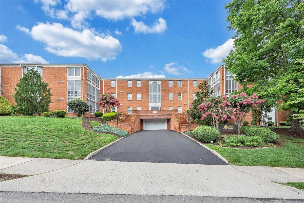 2151 Broadway AVE SW ##16 - Photo 37