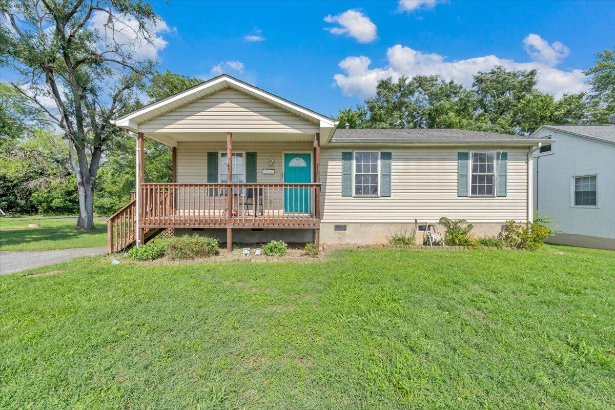 314 White Oak St ST