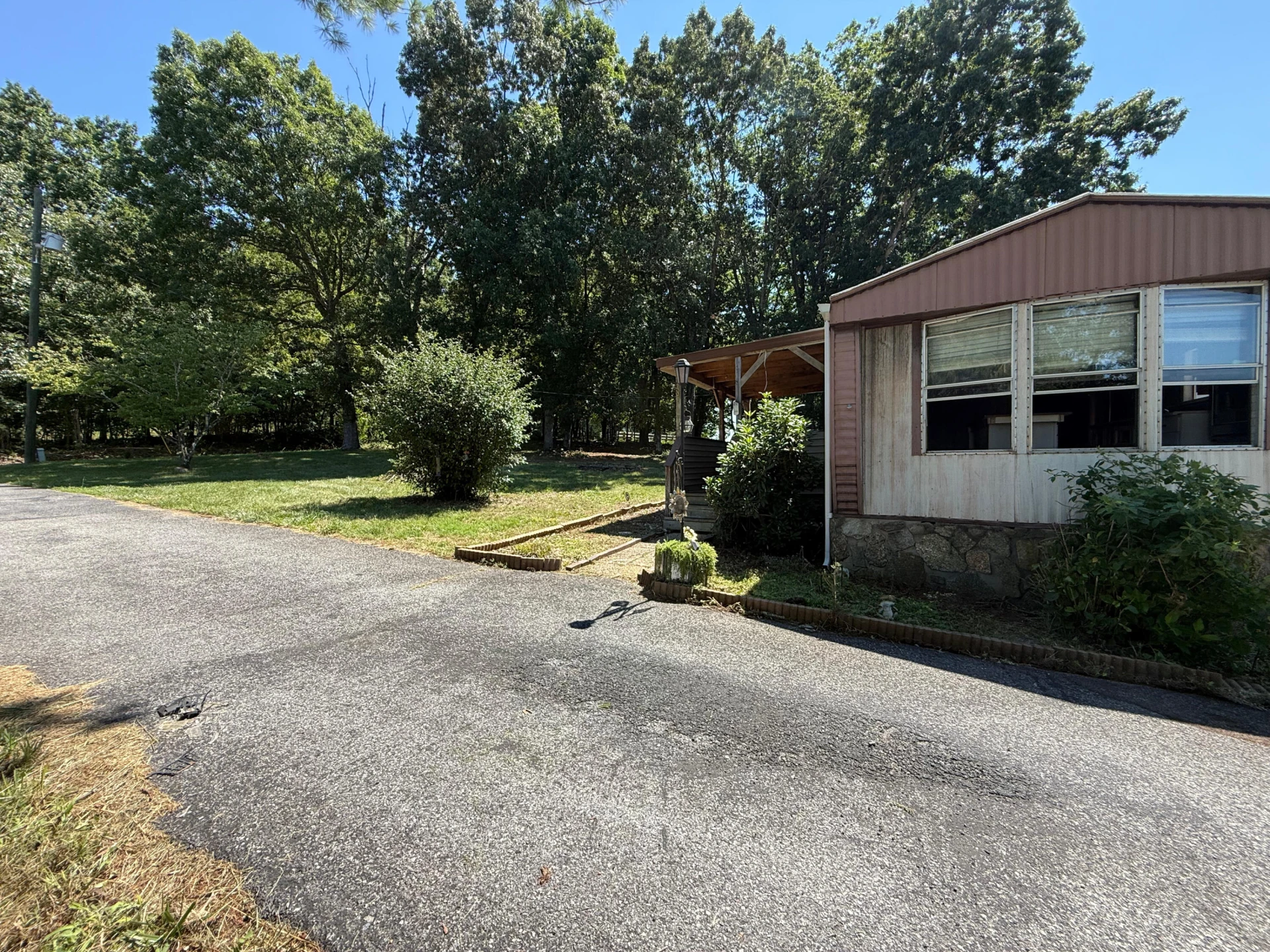 1801 Centerville RD - Photo 5