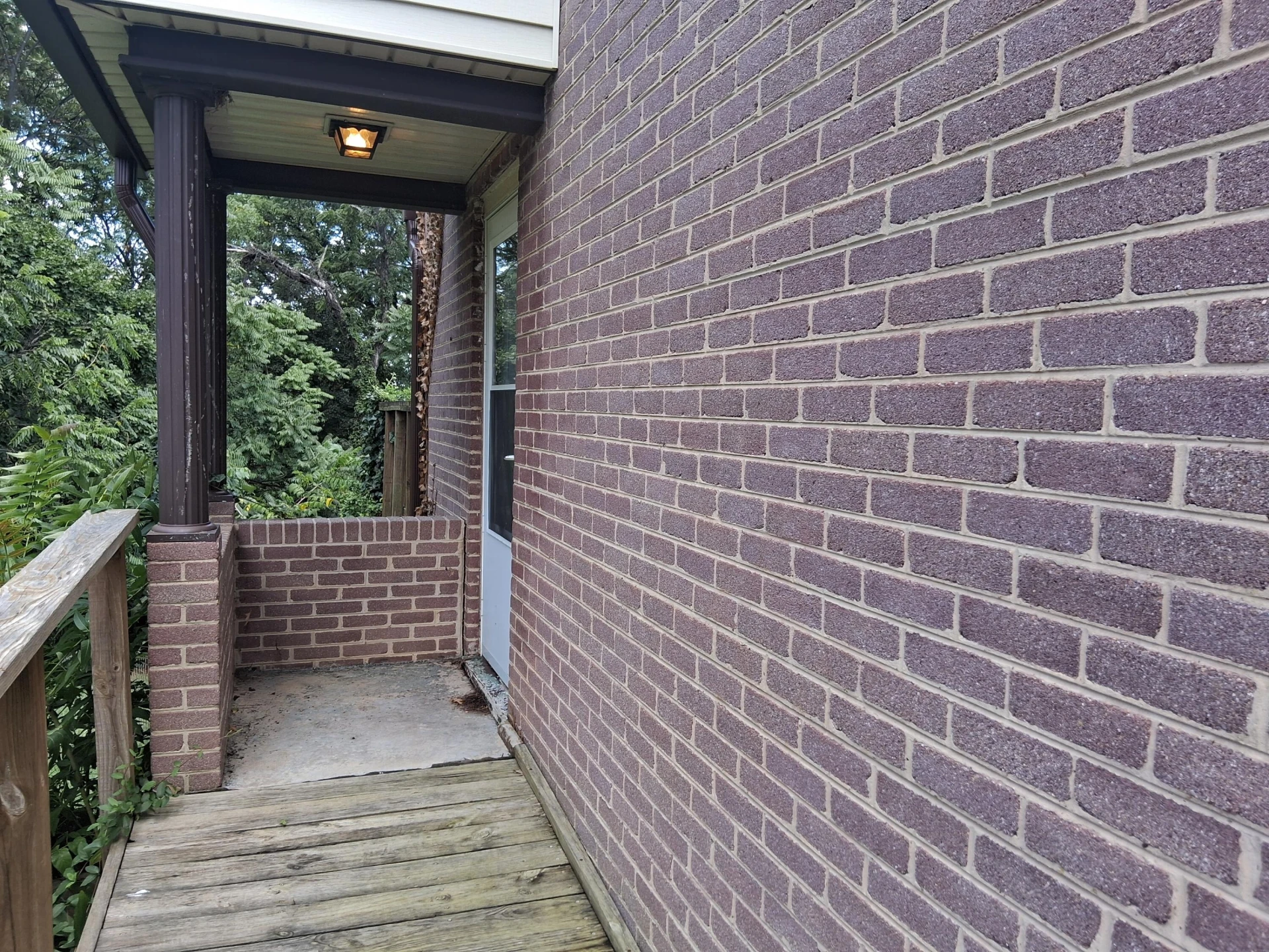 536 Parkdale DR - Photo 6