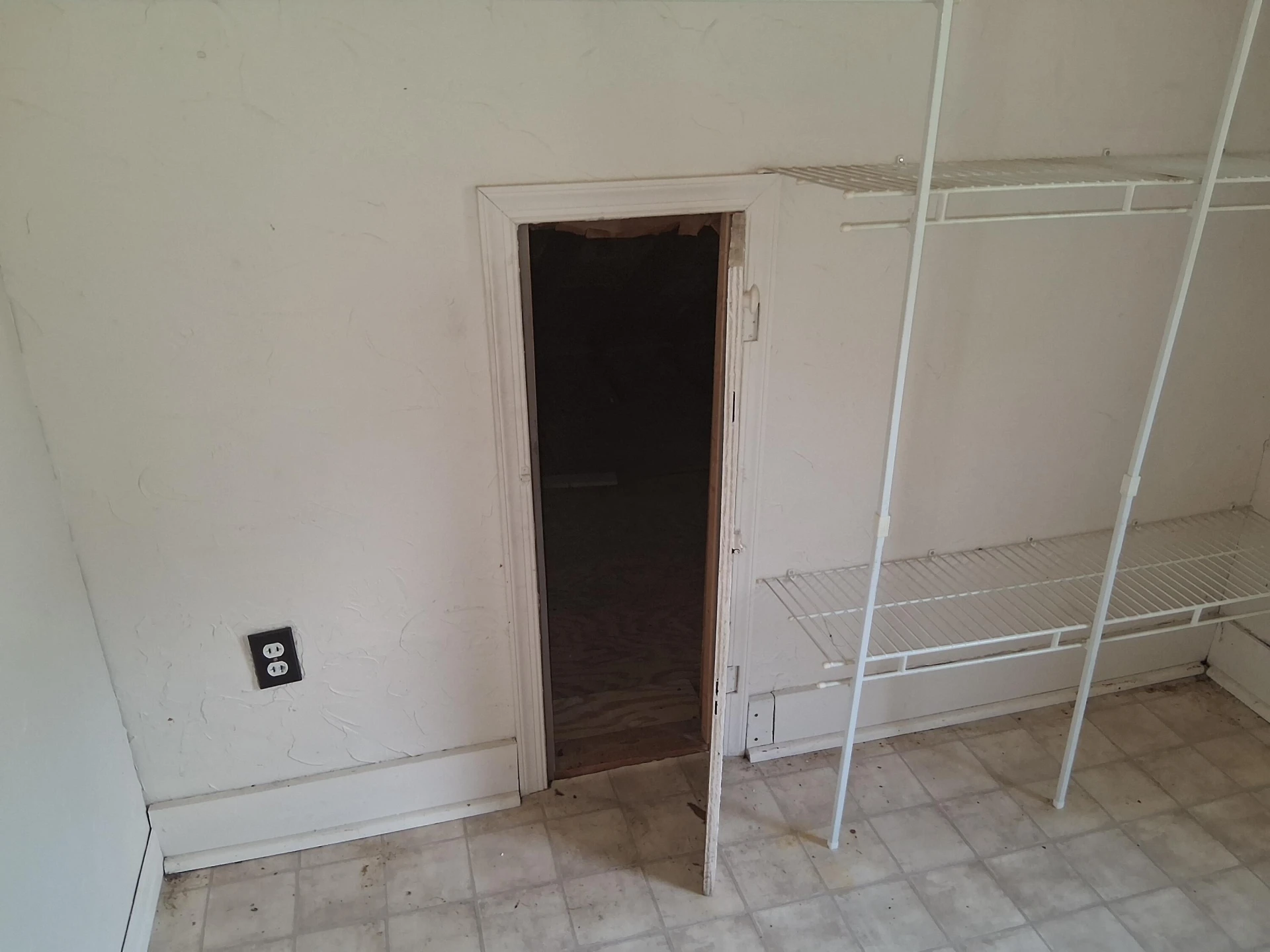 536 Parkdale DR - Photo 22