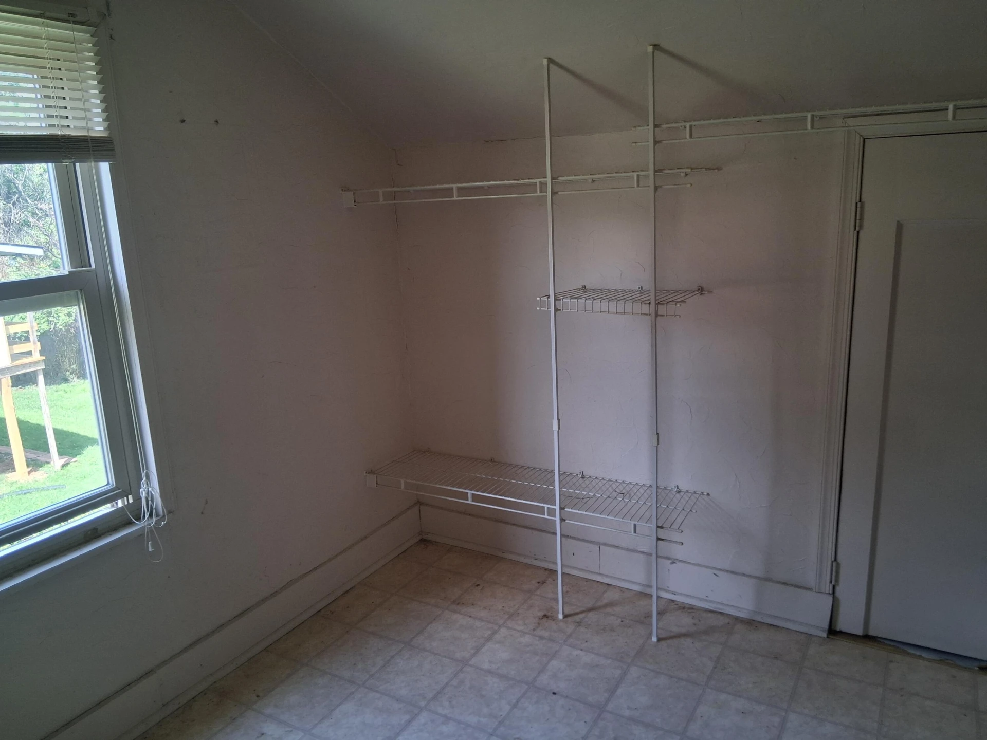 536 Parkdale DR - Photo 23