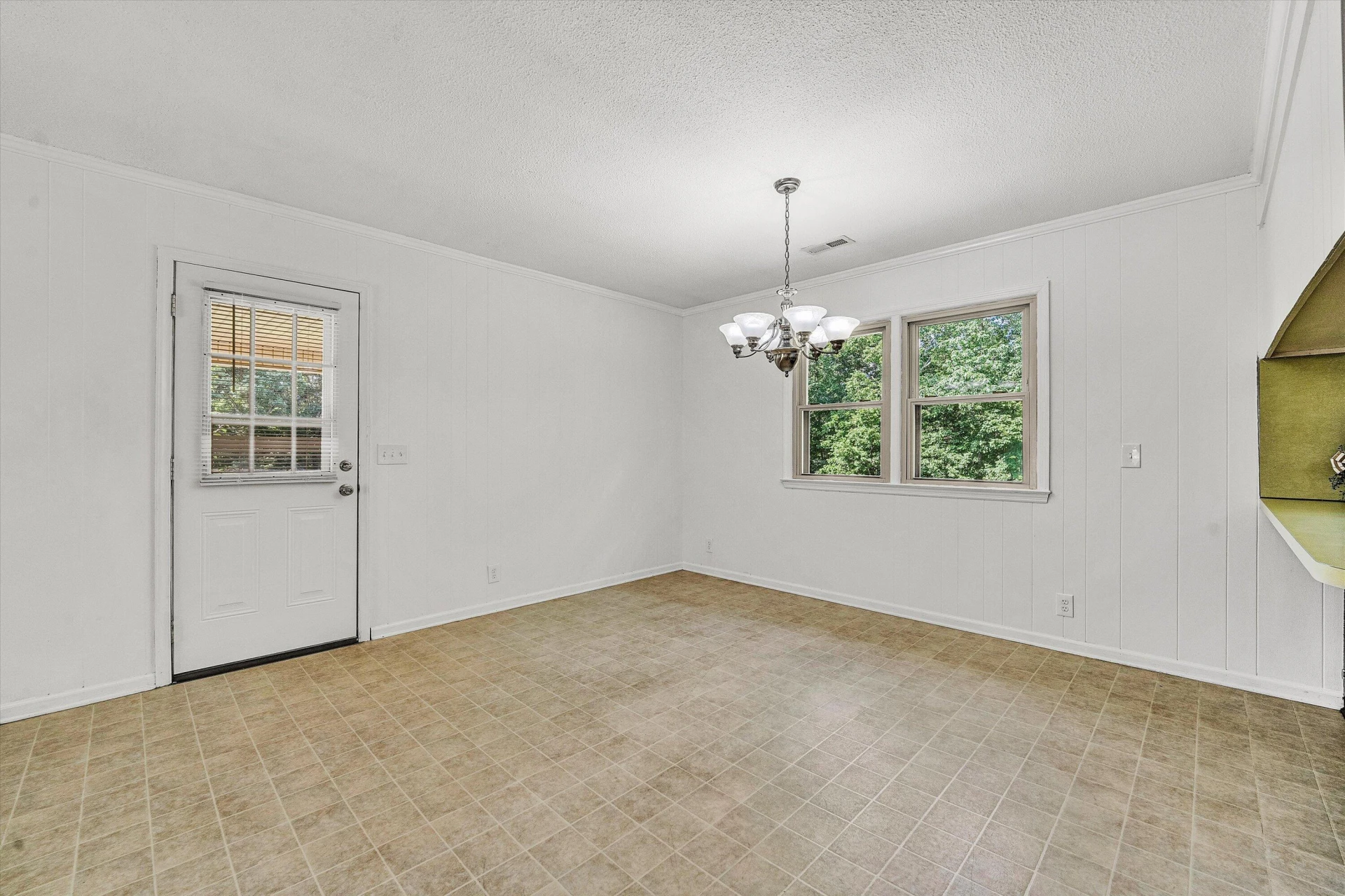 2831 Providence Church RD - Photo 9
