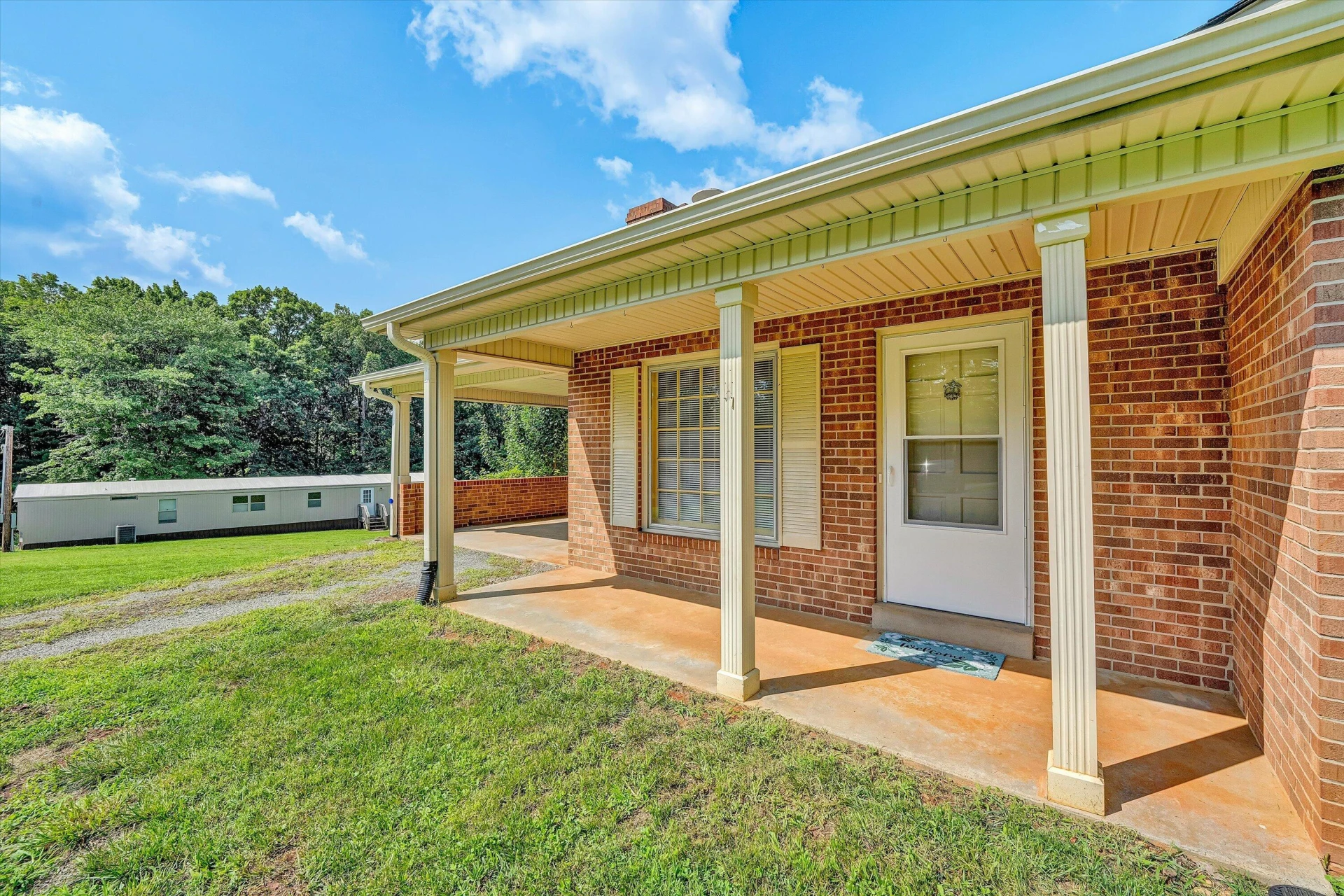 2831 Providence Church RD - Photo 31