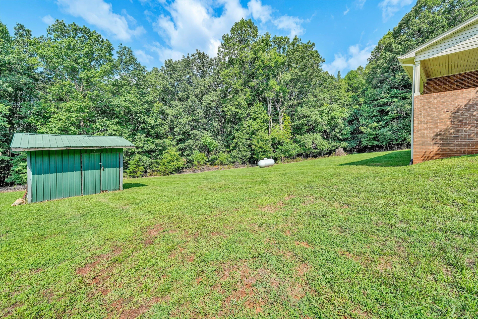 2831 Providence Church RD - Photo 34