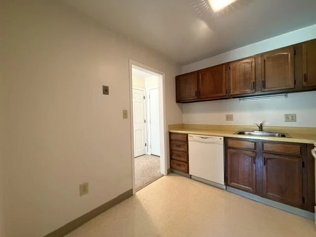 3531 Peters Creek RD NW #107 - Photo 5