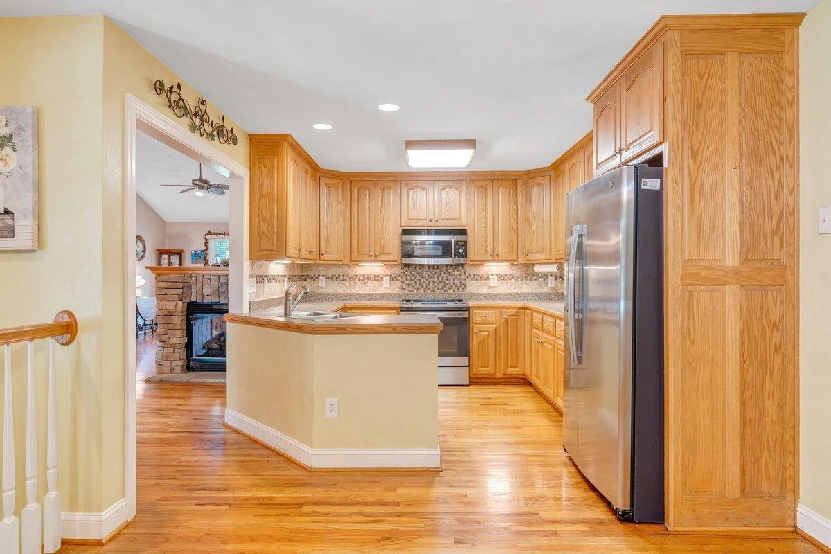2655 Rutrough RD SE - Photo 8