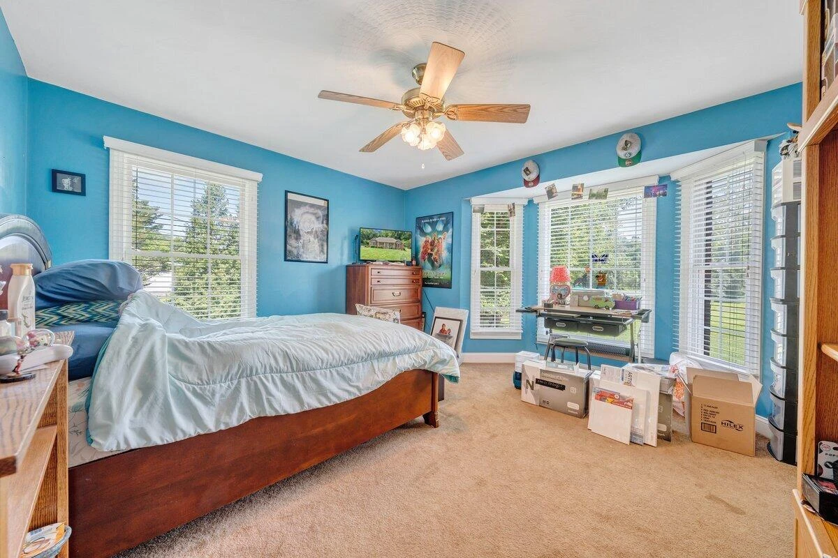 2655 Rutrough RD SE - Photo 18