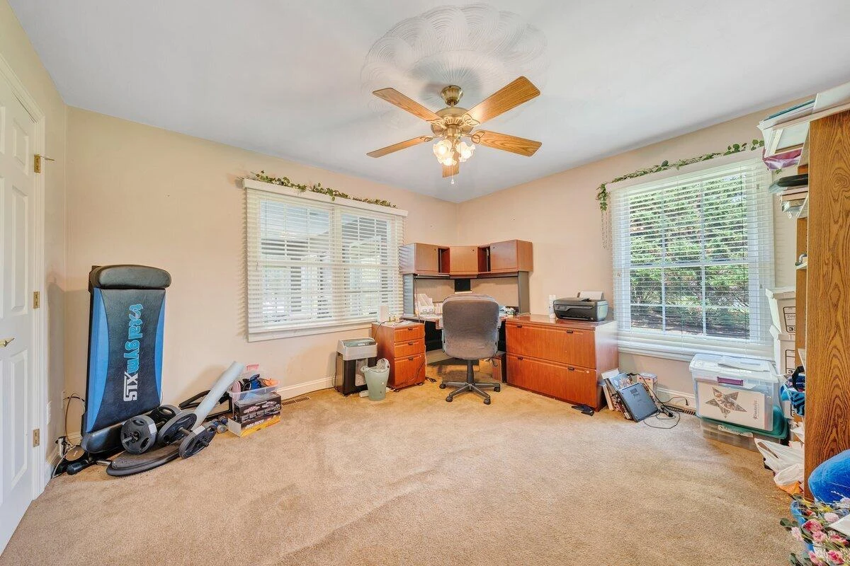2655 Rutrough RD SE - Photo 19