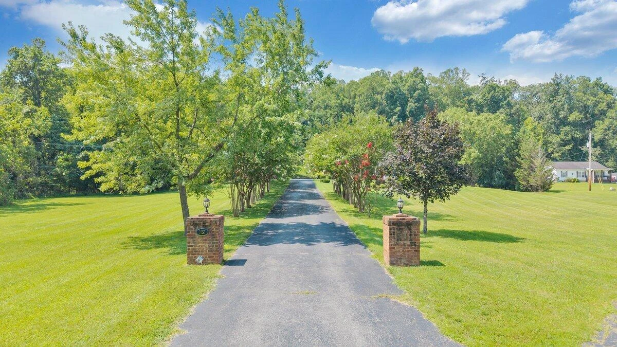 2655 Rutrough RD SE - Photo 45