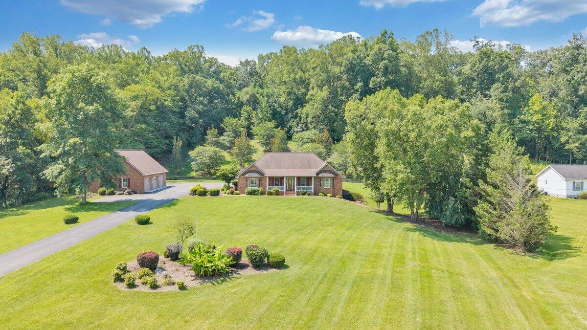 2655 Rutrough RD SE - Photo 66