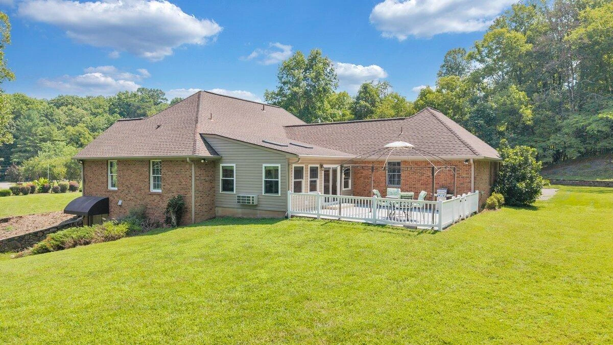 2655 Rutrough RD SE - Photo 70