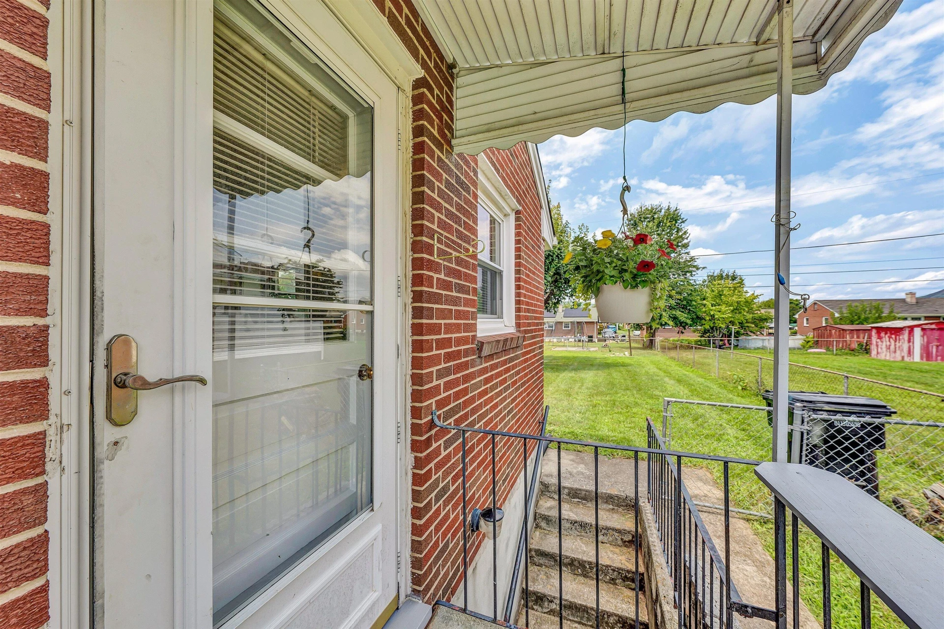 723 Fenwick DR - Photo 25