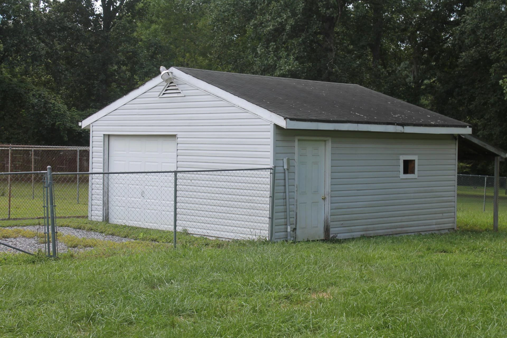 114 Cliffview DR - Photo 5