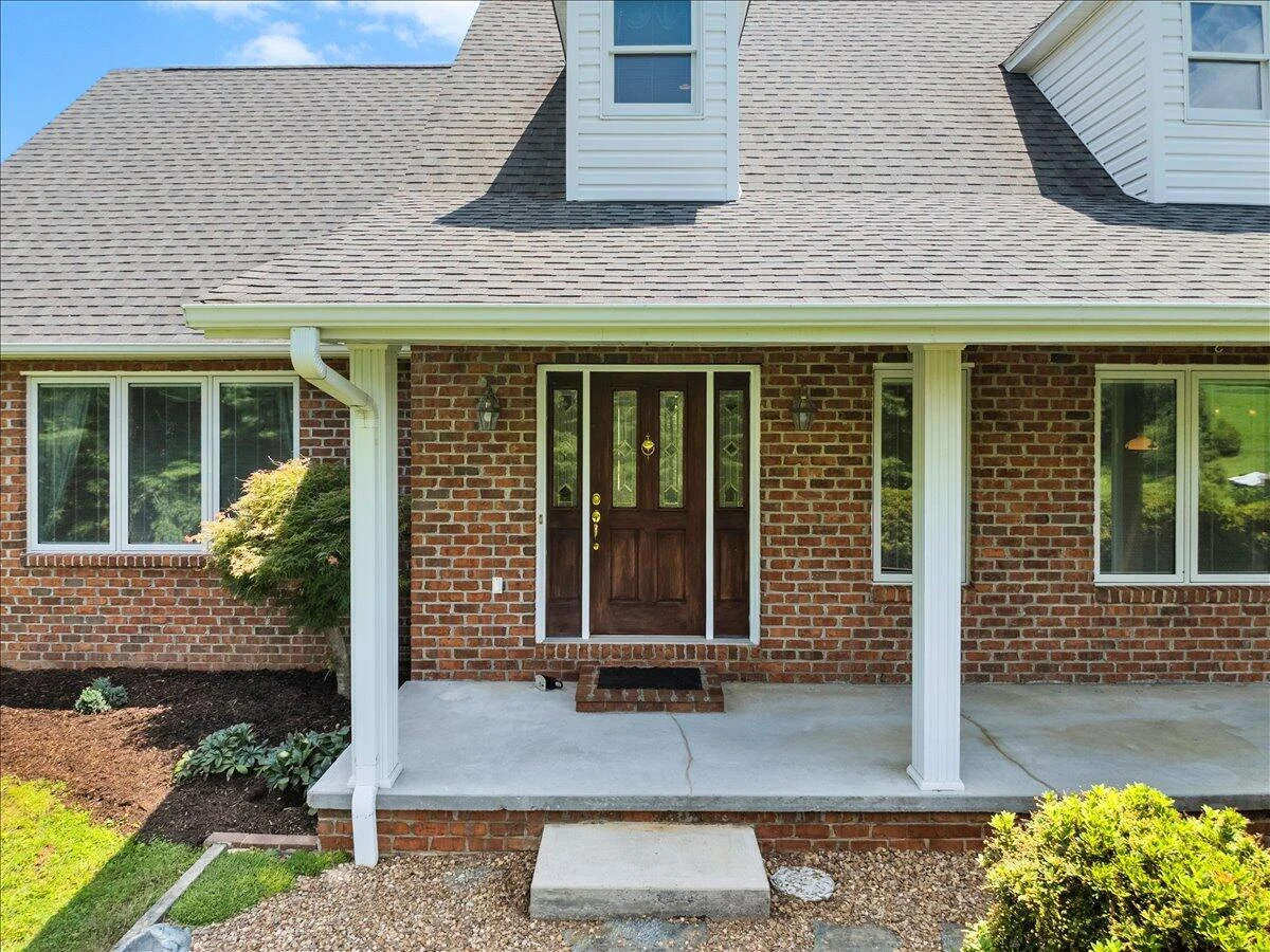 209 Phlegar Hill RD NE - Photo 5