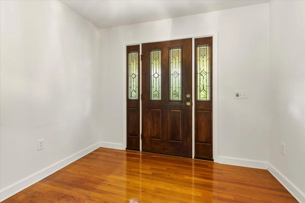 209 Phlegar Hill RD NE - Photo 6